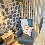 Abri Tiny House بيت للعطل *
